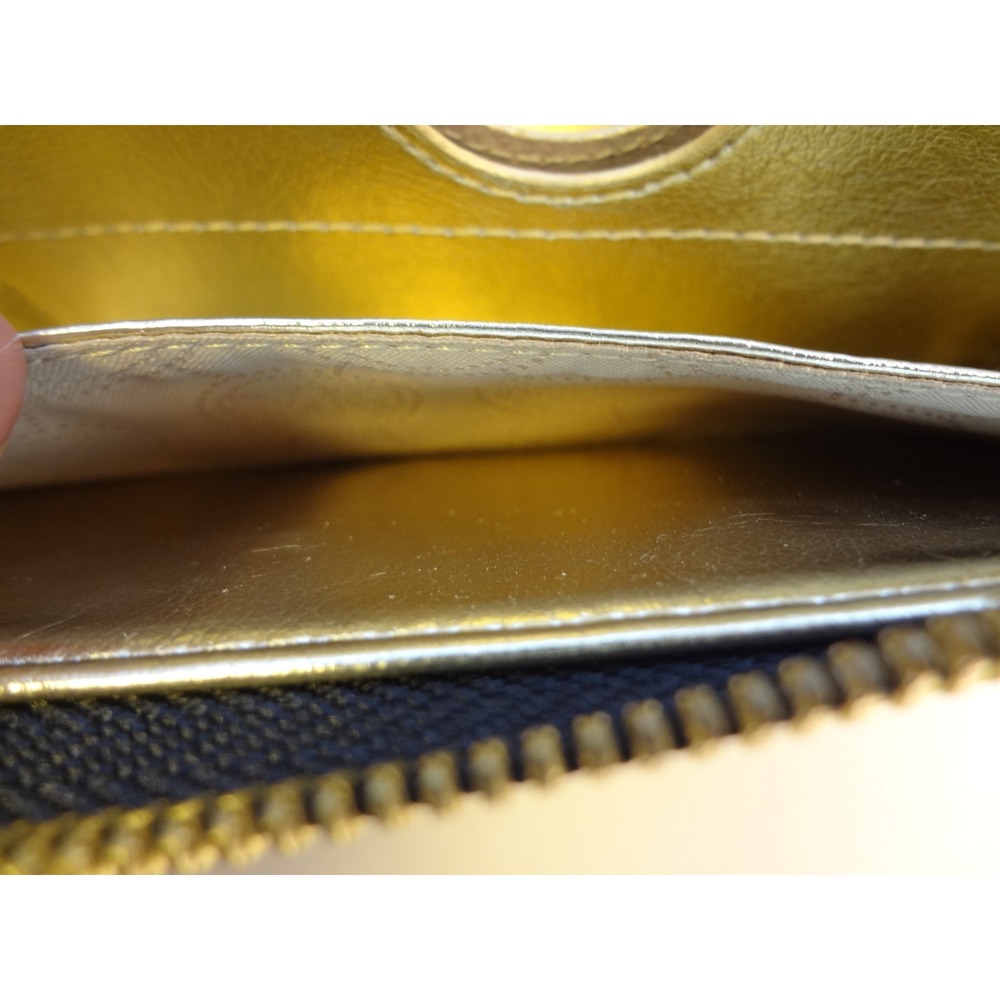 Michael Kors Black Snakeskin Print Zip Around Wristlet Metallic gold interior - Picture 7 of 10